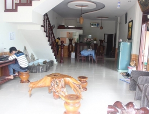 Cho thuê nhà nguyên căn gần Cầu Cẩm Nam , Hội An
