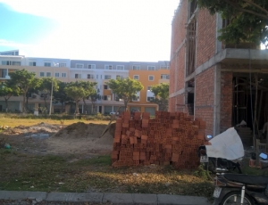 Bán đất Nam Nguyễn Tri Phương , B1.124 Hoà Xuân , Cẩm lệ