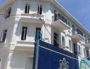 ĐẲNG CẤP TỪ SỰ AN TOÀN VÀ BIỆT LẬP
