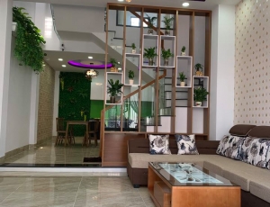 Bán nhà kiệt oto 4 tấng đầy đủ nội thất đường Hà Huy Tâp