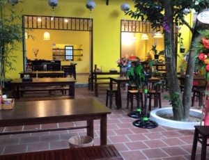 Cho thuê quán mới làm MT 8m đường Lê Quang Đạo,Đà Nẵng khu KD sầm uất ven biển Mỹ Khê.LH: 0905.606.910
