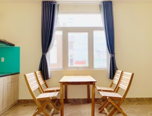 Cho thuê Tòa Căn hộ đường Trần Văn Thành gần Hồ Xuân Hương, Furama,cách biển 50m.LH: 0983.750.220