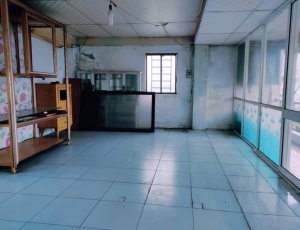 Cho thuê nhà 4 tầng đường Nguyễn Chí Thanh,q.Hải Châu,Đà Nẵng MT 8m giá 25 tr/ tháng.0983.750.220
