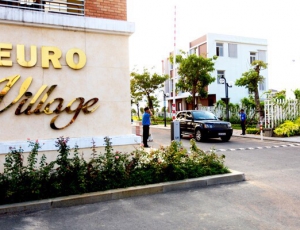 Bán 100 m2 đất đường Hoa Phượng 1 khu Euro Village,Đà Nẵng giá rẻ .Lh ngay:0905.606.910