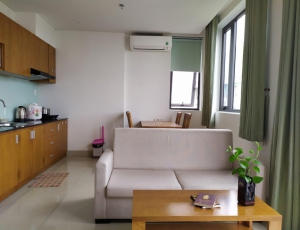 Cho thuê CH 1 PN tách biệt 50 m2 góc 3 MT view biển,view phố thoáng mát giá chỉ 9,5 tr/ tháng.0983.750.220